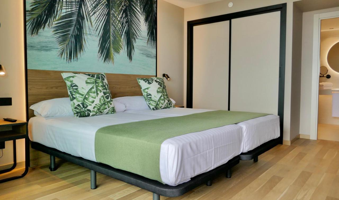 Hotel Primavera Park Бенидорм Екстериор снимка
