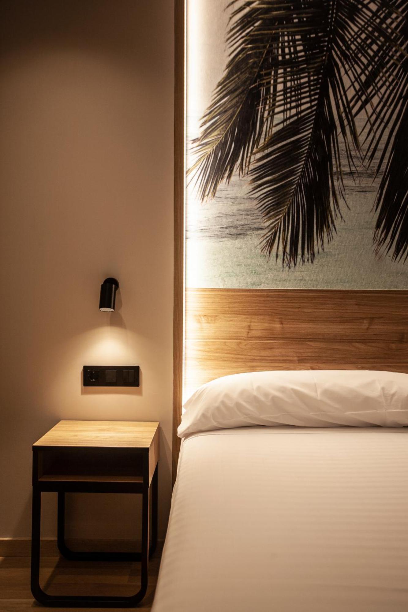 Hotel Primavera Park Бенидорм Екстериор снимка