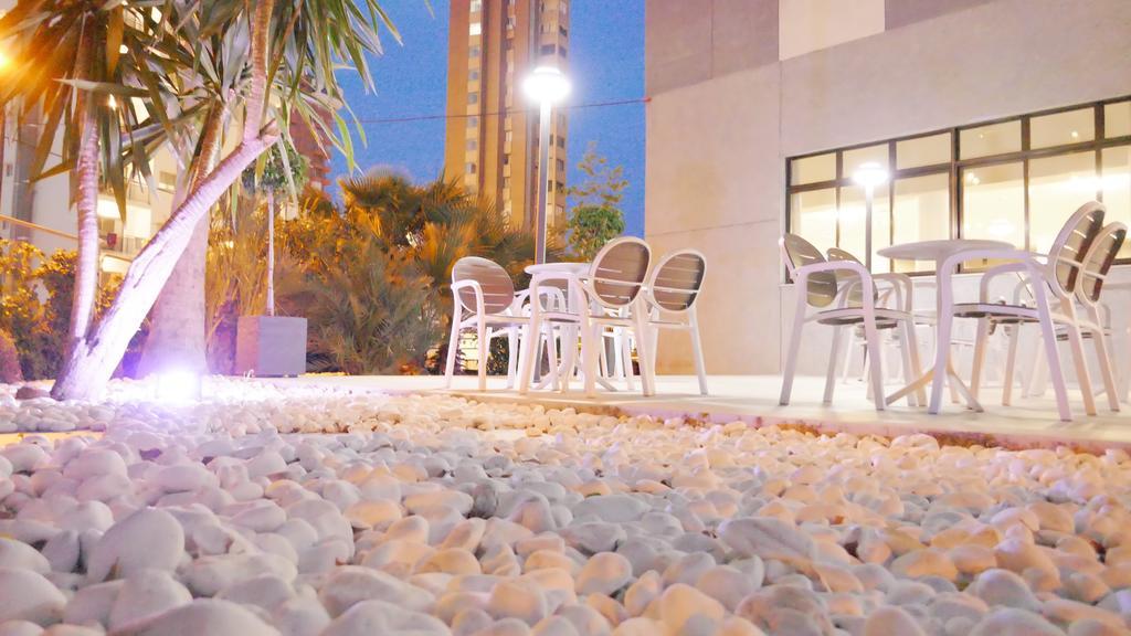Hotel Primavera Park Бенидорм Екстериор снимка